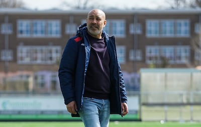 Faizel Soekhai moet TAC’90 behoeden voor derde degradatie op rij: ‘We trainen weer twee keer per wee