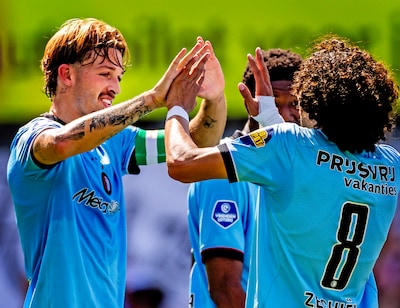 Middenveld Feyenoord toont twee gezichten bij ouverture op het Kasteel: na sterke start stort middenrif in elkaar