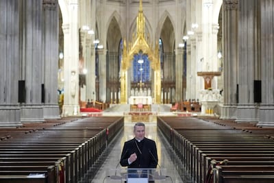Misbruikslachtoffers New York krijgen van katholieke kerk 800 miljoen dollar aan schadevergoedingen