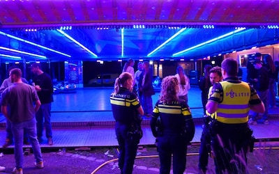 Vechtpartij op Tilburgse kermis, jongen zegt door acht anderen te zijn aangevallen