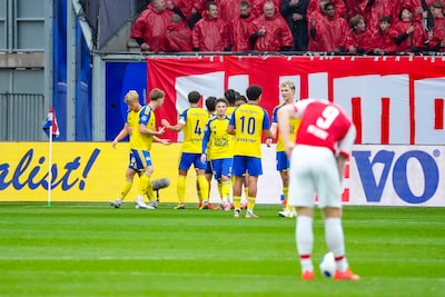 AZ moet in Leeuwarden in achtervolging tegen sterk spelend Cambuur
