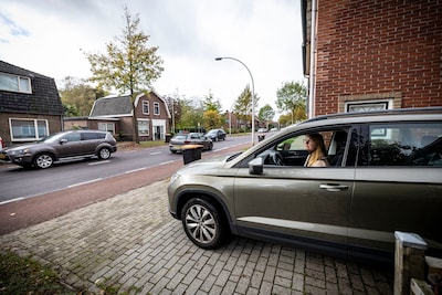 Kwestie uitrit Breemarsweg sleept zich toch weer voort: Hengelo trekt de handen ervan af