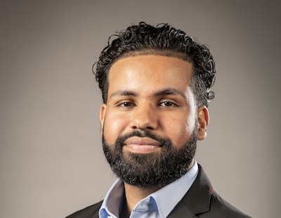 Wahaj Ghani (24) nieuwe lijsttrekker voor Jong Nissewaard, Korbee verhuist