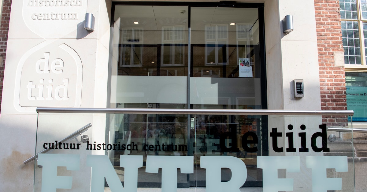 Aad Voshol geeft verhalenavond over politiewerk in Bolsward