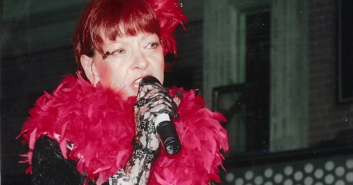 Hanny (1953-2026) bracht met de Boa’s en smartlappenfestival vreugde in Amersfoort