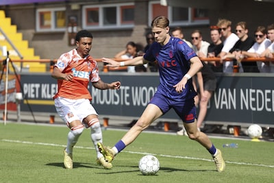 Willem II komt vroeg op voorsprong in Volendam: strijd om laatste plek in eredivisie barst los
