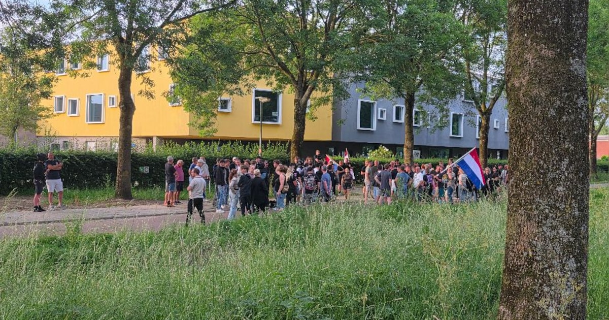 Burgemeester verwacht na relavond geen ‘Loosdrechtse toestanden’ in Wijk: ‘Zo’n overval willen we ni