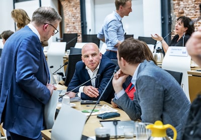 Achter gesloten deuren: de grote hobbels voor een nieuwe, groen-linkse ‘droomcoalitie’ in Utrecht