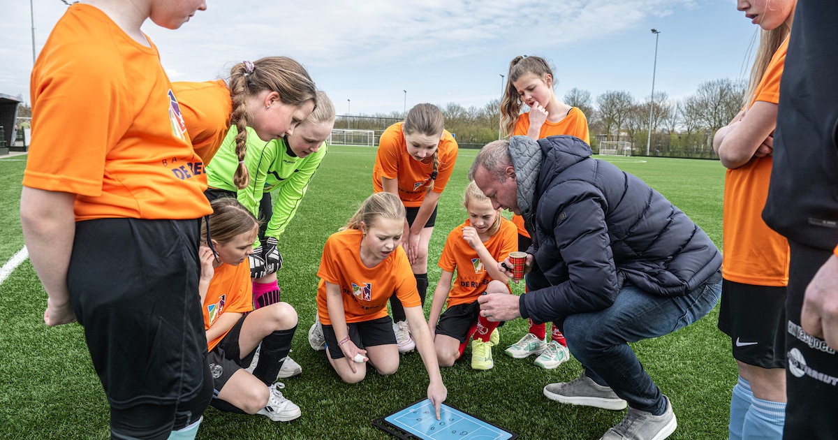 Scheidsrechters gezocht voor schoolvoetbaltoernooi in Wijk bij Duurstede