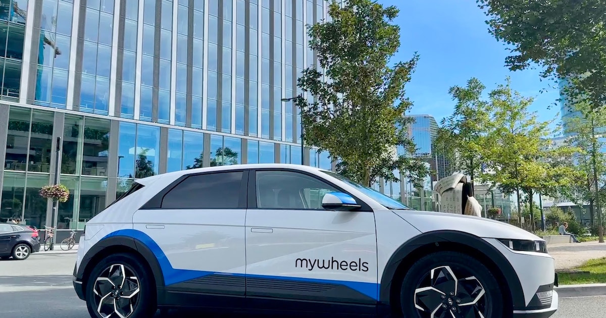 Accu’s van 50 elektrische auto’s helpen bij het ontlasten van het bomvolle stroomnet in Utrecht