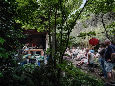 Muziek in de Tuin Westervoort met een buitenbeentje en een troubadour