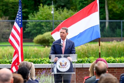 Ambassadeur Popolo reageert op kritiek van Jetten: ‘Strafhof moet handen van VS af houden’