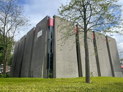 Eindelijk gloort een nieuwe toekomst voor kerkgebouw dat al twee jaar leegstaat in Schiedam