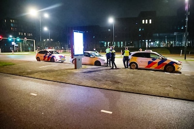 Automobilist (28) in Apeldoorn aangehouden voor rijden onder invloed