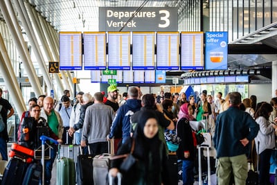 ACM wil meer openheid over hoe online prijzen van vliegtickets en producten tot stand komen