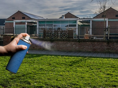 Bergse gemeenschap trots en eensgezind: samen achter basisschool El Feth na kwetsende bekladding