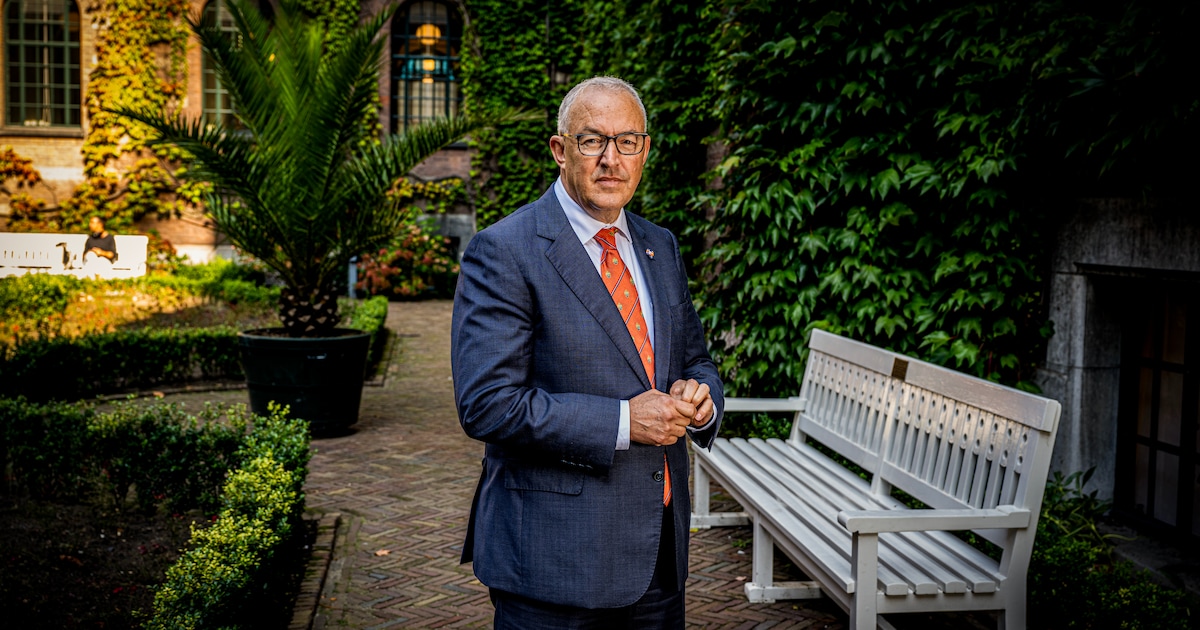 Ahmed Aboutaleb vertelt in bibliotheek Leende over zijn leven en carrière