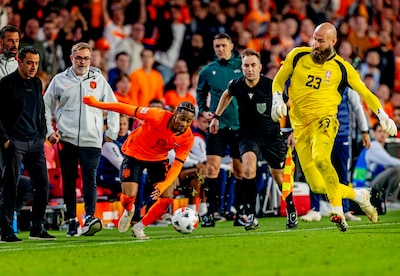 Oranje aan kop in Nations League-poule na zwaarbevochten zege op Servië, Joshua Zirkzee matchwinner