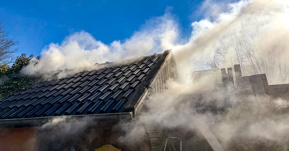 Schuurtjes in brand aan de Ruiterij in Drachten