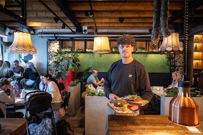 Pieter verkoopt zijn goedlopende restaurant en vertelt eerlijk waarom: ‘Al vanaf het begin op en af’