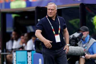 Dick Advocaat met Curaçao naar kwartfinale Nations League na gelijkspel in Trinidad