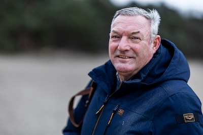 Waarom Ron Jans zo uitkijkt naar de zomer: ‘Je kunt maar één keer stoppen, tenzij je Dick Advocaat heet’