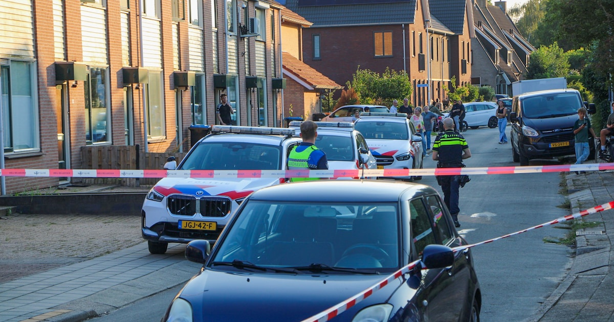 Dode bij steekincident in woning aan de Hoeveweg in Neede, verdachte aangehouden