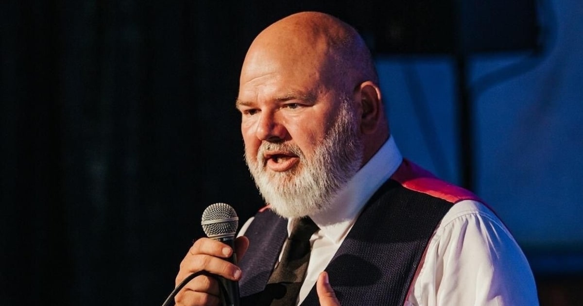 Bernard Schols geeft theatercollege over erfrecht in Heiloo