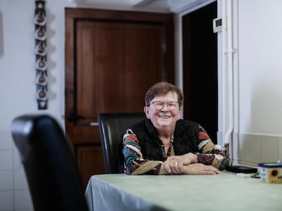 Wilna was 20 toen ze een nier kreeg van overleden motorrijder, nu is ze 70 en heeft ze nog steeds de