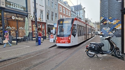 Huh, straten dicht? Daarom rijdt tram 17 twee dagen niet door het centrum