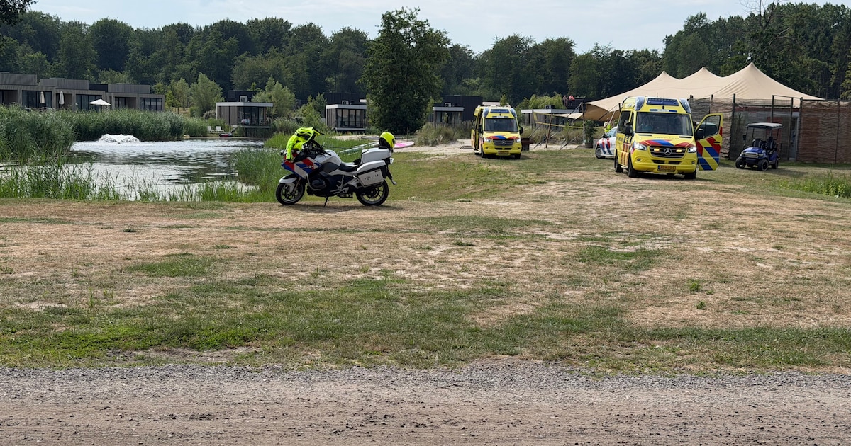 Drenkeling uit het water gehaald op vakantiepark in Zeewolde