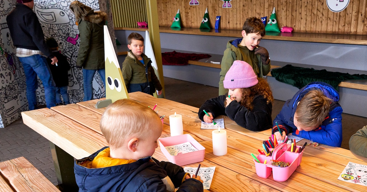 Politie Waddinxveen-Zuidplas daagt kinderen uit met teken- en schrijfwedstrijd