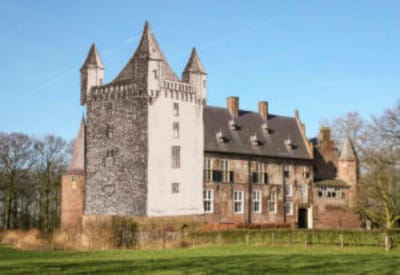 Kasteel Hernen houdt rondleidingen over bouwgeschiedenis en bewoners