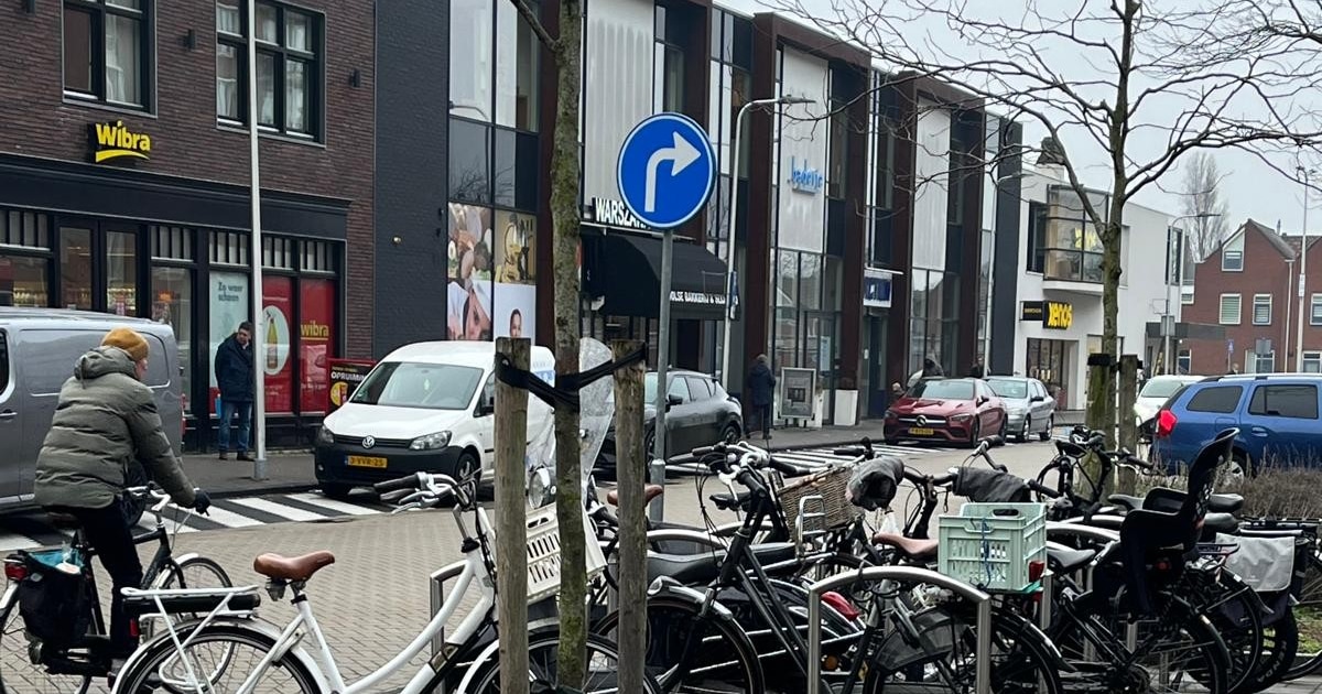 Westlandse VVD: ‘Pak achterkant van winkelcentrum De Tuinen aan’