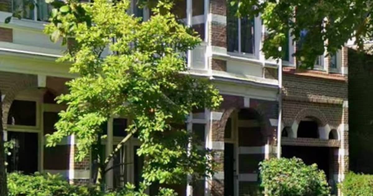 Durf jij het aan? Dit koophuis op Scheveningen heeft een aparte vibe