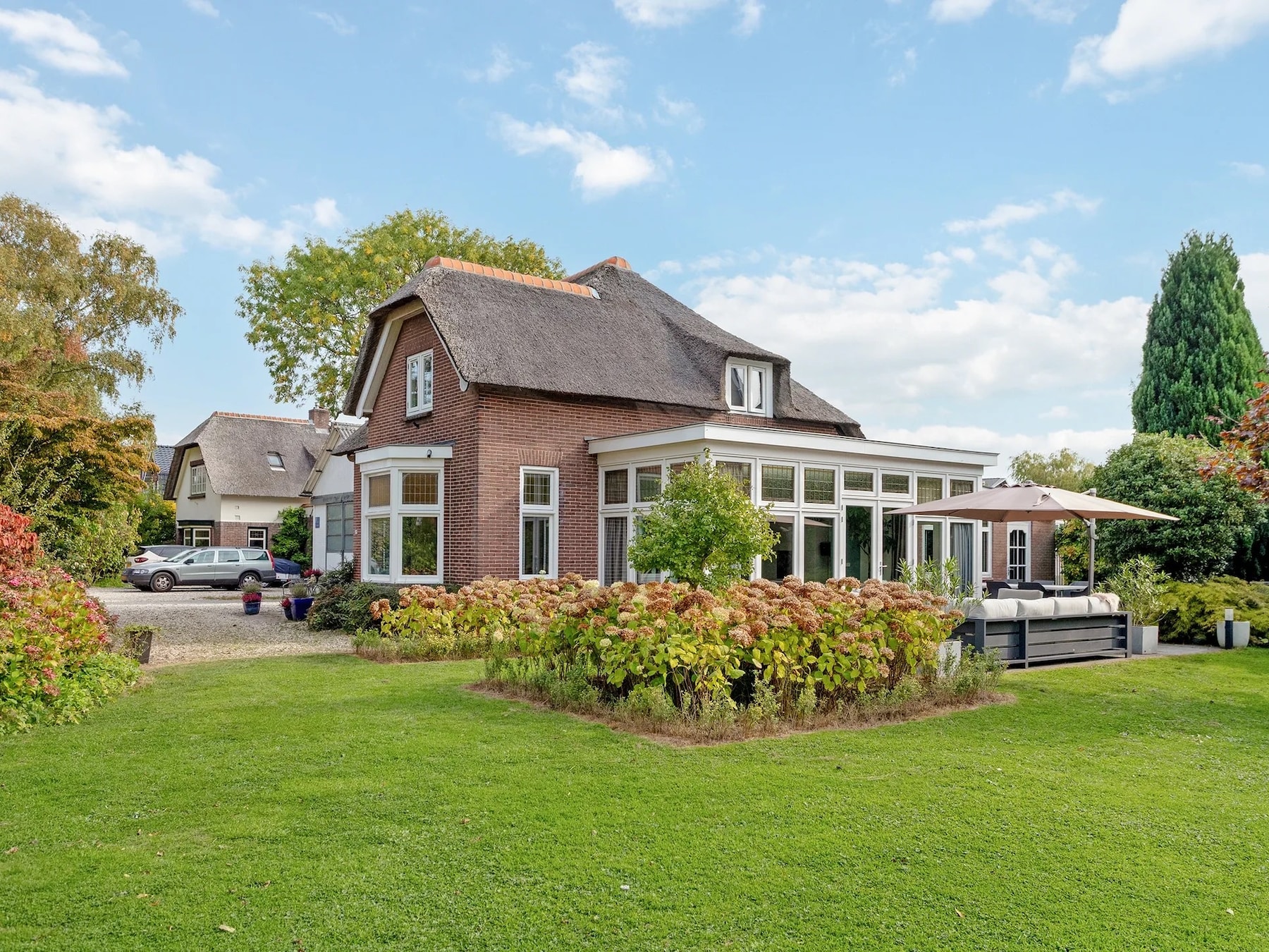 Hier wil je nooit meer weg: wonen in een charmant landhuis met het Máximapark als achtertuin