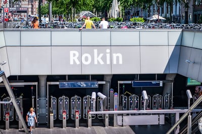 Net als je AirTag of slimme autosleutel: GVB experimenteert met nieuwe inchecktechniek voor de metro