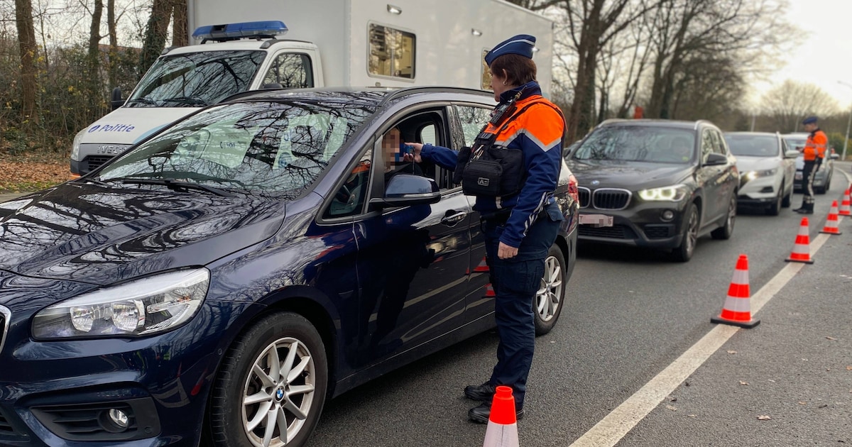 Negen bestuurders moeten rijbewijs inleveren na ZomerBOB-controles in Politiezone Noord