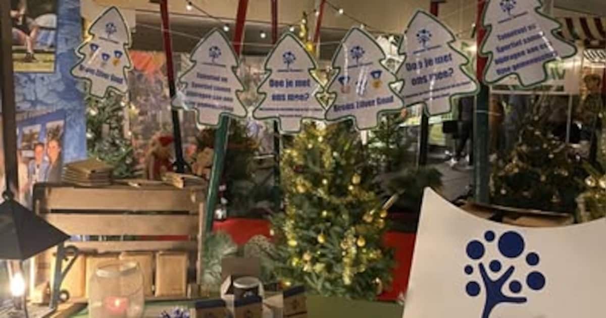 Lokale markt Opmeer in het Licht: verschillende kraampjes met winacties