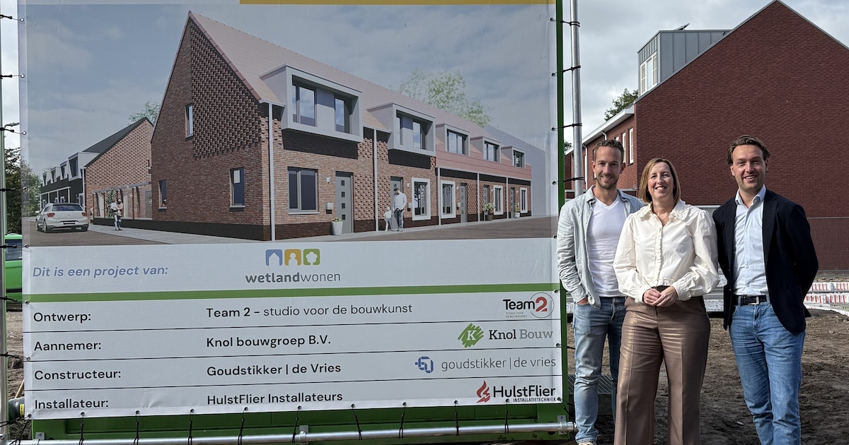 Negen nieuwe sociale huurwoningen in aanbouw in Vollenhove