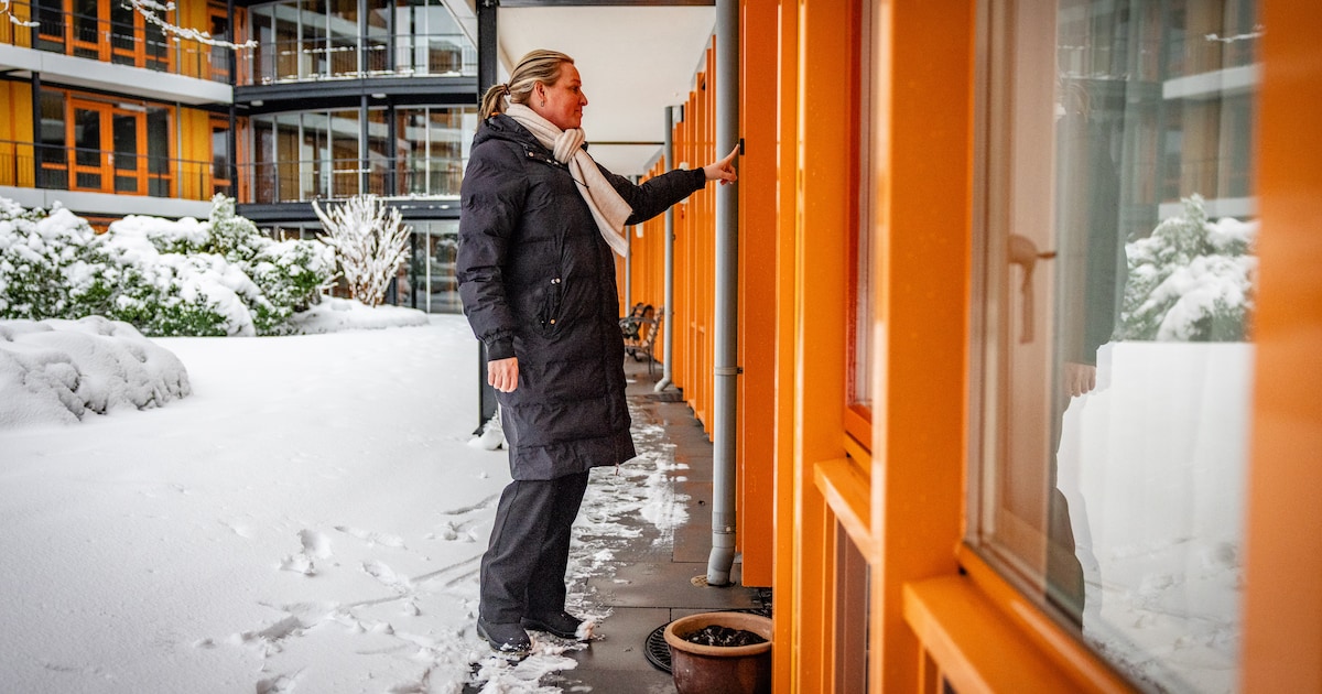 Danielle ploetert door sneeuw en ijzel voor haar cliënten: ‘Zij mogen er niet onder lijden’