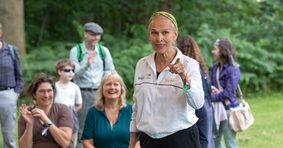 Tafeltennislegende Bettine Vriesekoop geeft workshop over gezond ouder worden in Alphen