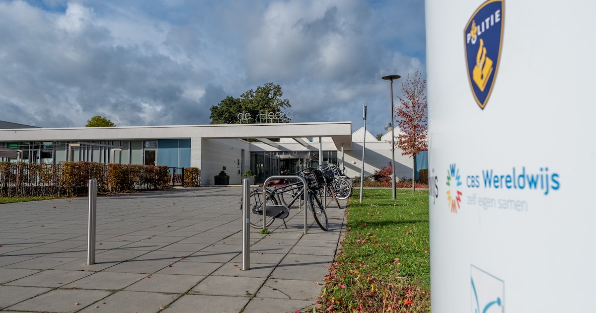 Uitleg over werk aan natuurgebied Gulbroek tijdens inloopavond in Heerde