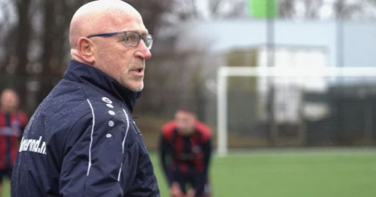 Jan van Dijk stopt als trainer bij BSV Limburgia in Brunssum