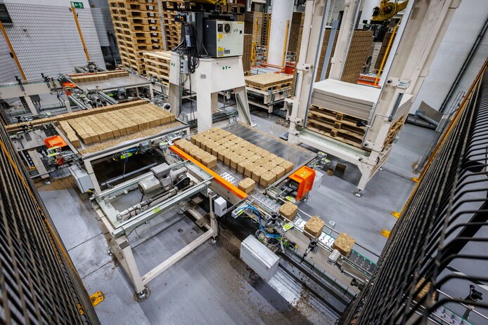 Deze fabriek gaat na miljoenenverlies tóch weer open: ‘Ik slaap er