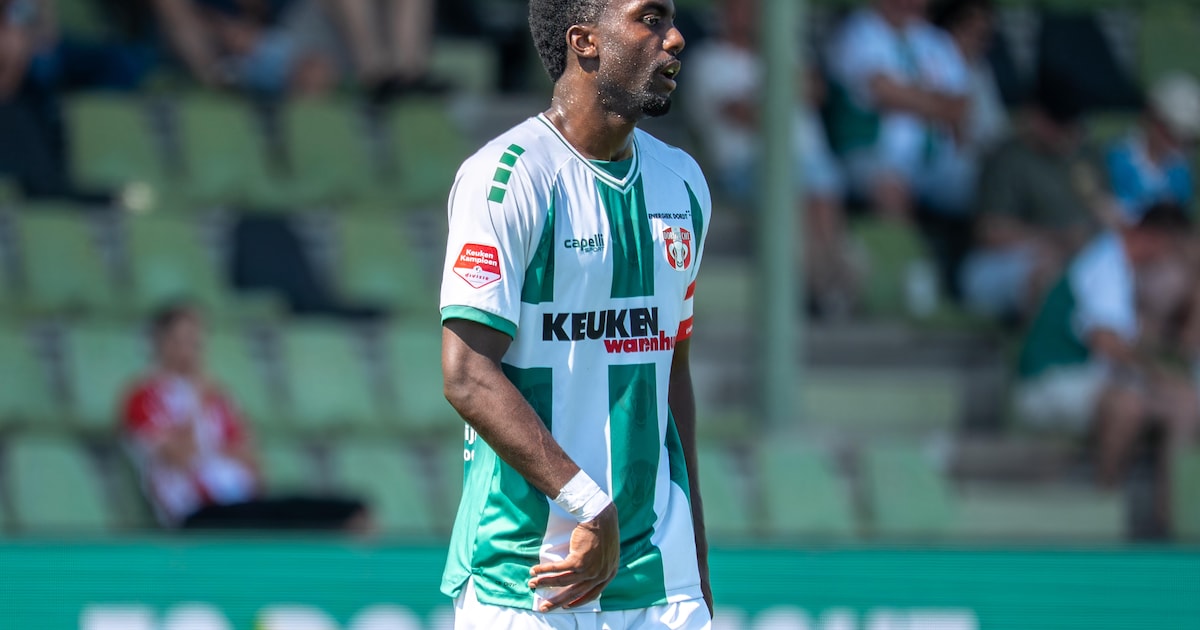 Matig oefenduel voor geteisterd FC Dordrecht, oude bekende Calcan in beeld