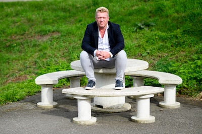 ‘The Champ’ even terug in Nederland: ‘Mensen die mij een clown vinden, ik kan er niet mee zitten’