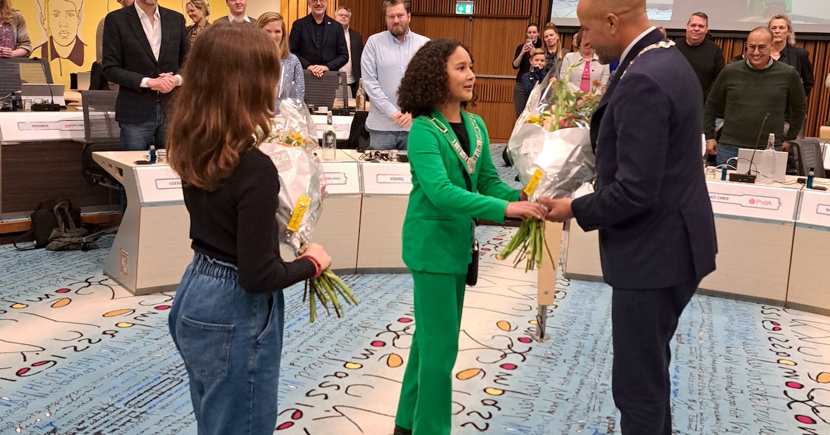 Zoë (10) is de nieuwe kinderburgemeester van Arnhem: ‘Hoop dat ik veel ...