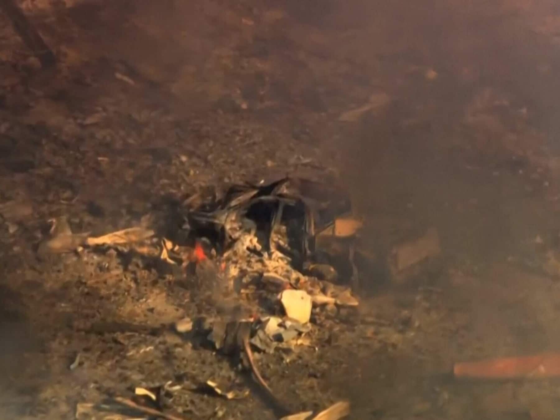 Luchtbeelden tonen ravage na zware explosie in fabriek in VS