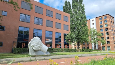 Dé koksmuts van Wageningen is terug en ze ligt voortaan ontspannen op haar zij